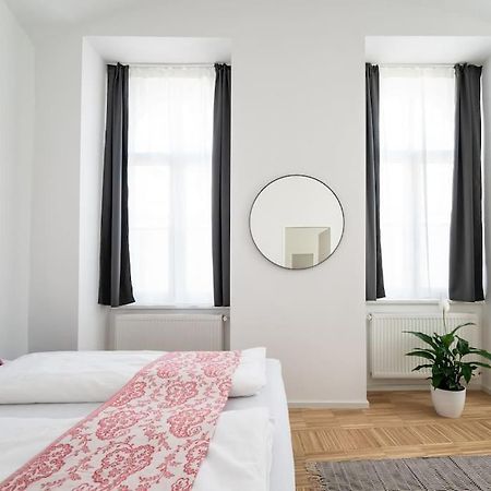 Spacious 2Br Near Attractions By Hm Wiedeń Zewnętrze zdjęcie